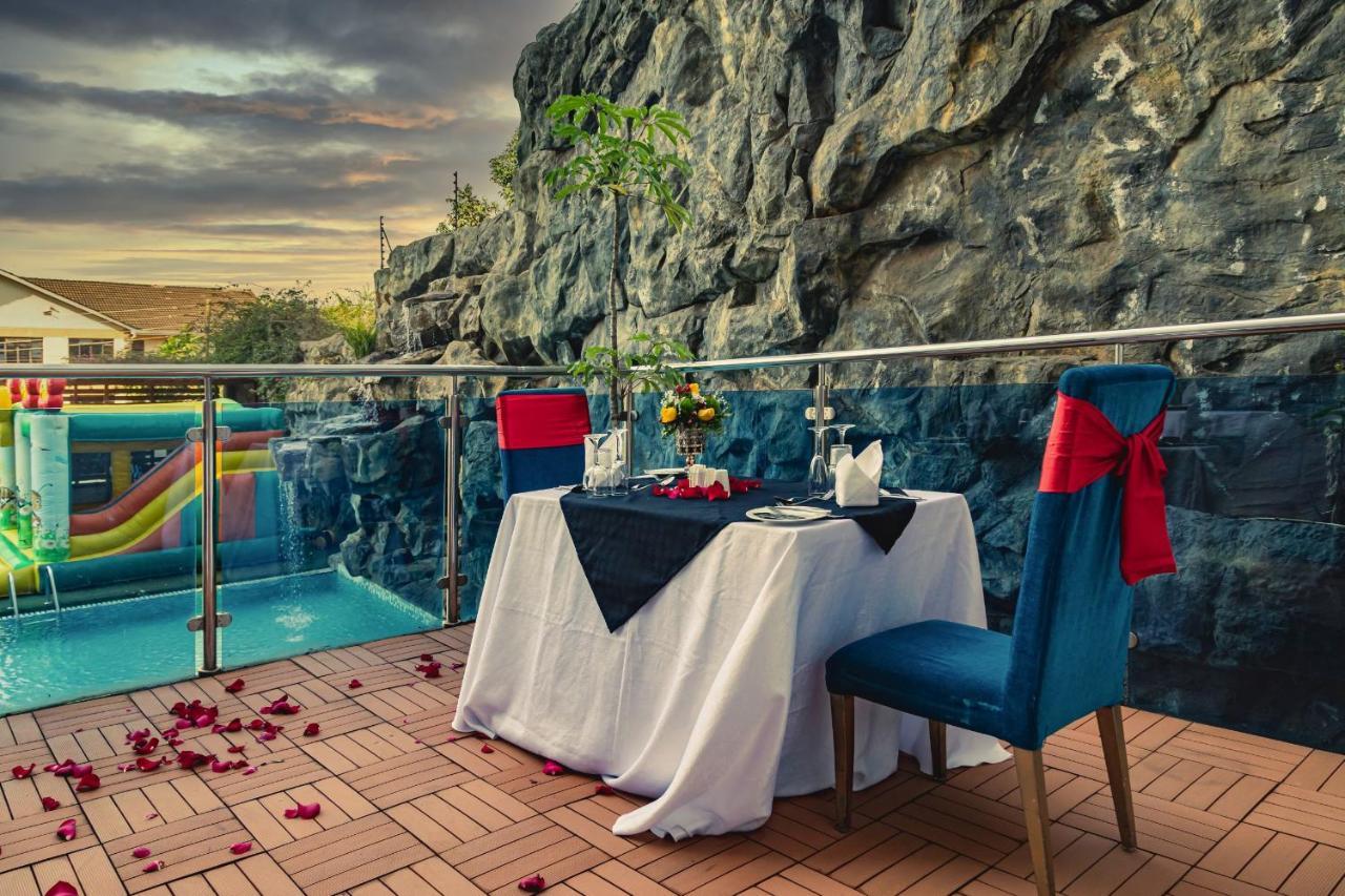 Prideinn Azure Hotel Nairobi Westlands Екстериор снимка